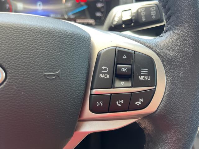 Photo of 2022 Carbonized Gray Metallic Ford Explorer