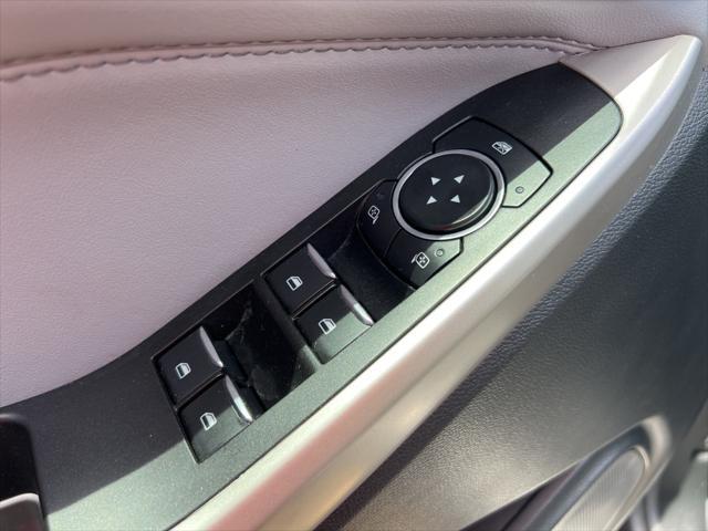 Photo of 2022 Carbonized Gray Metallic Ford Explorer