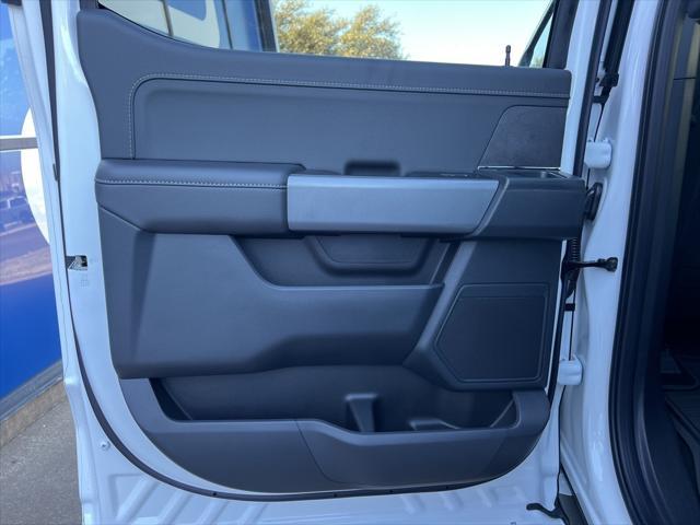 Photo of 2025 Oxford White Ford F-150