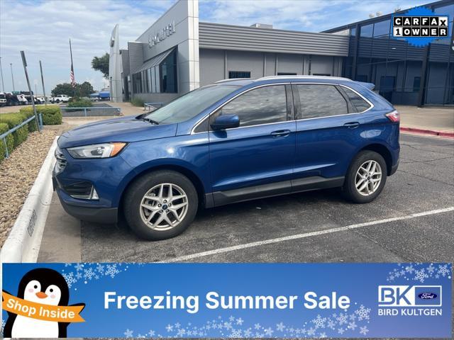 Photo of 2022 Atlas Blue Metallic Ford Edge