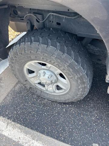 Photo of 2019 Granite Crystal Metallic Clearcoat RAM 2500