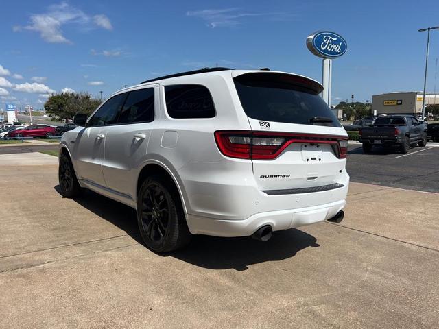 Photo of 2023 White Knuckle Clearcoat Dodge Durango