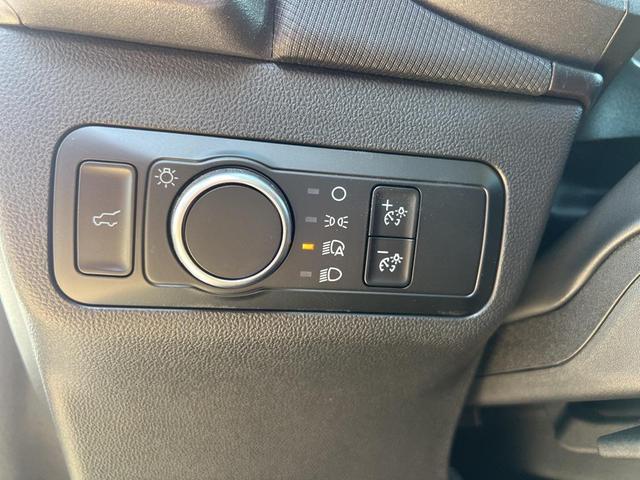 Photo of 2025 Oxford White Ford Bronco Sport