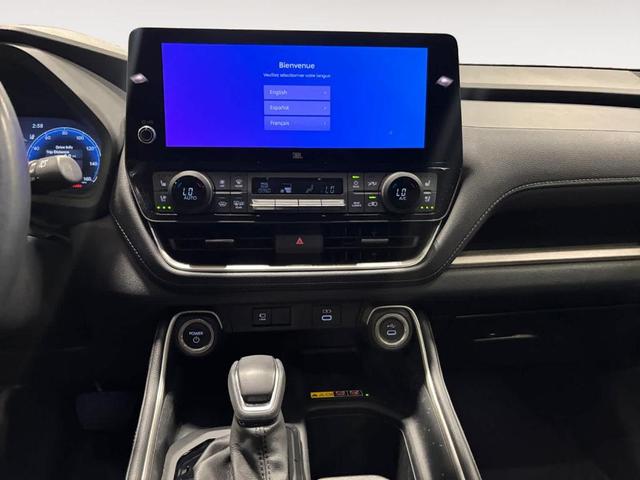 Photo of 2024 Wind Chill Pearl Toyota Grand Highlander Hybrid