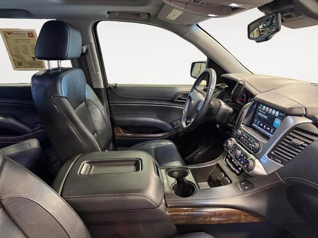 Photo of 2020 Silver Ice Metallic Chevrolet Tahoe