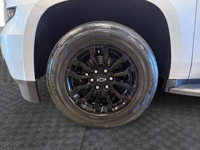 Photo of 2020 Silver Ice Metallic Chevrolet Tahoe