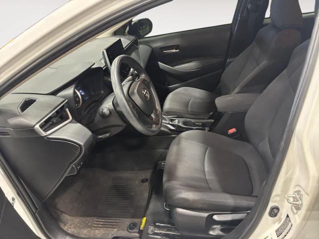 Photo of 2020 Super White Toyota Corolla