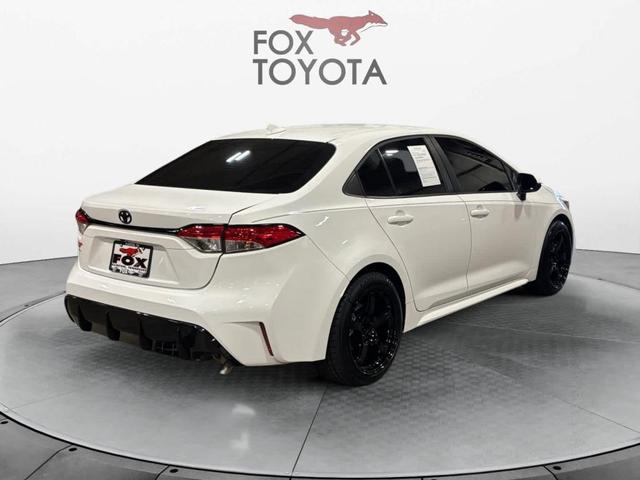 Photo of 2020 Super White Toyota Corolla