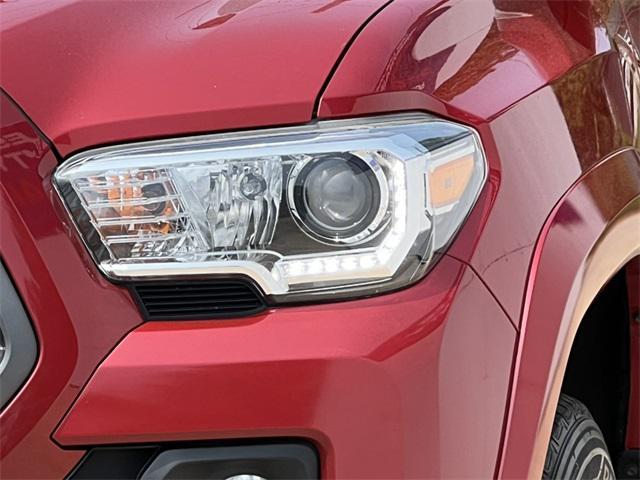 Photo of 2021 Barcelona Red Metallic Toyota Tacoma