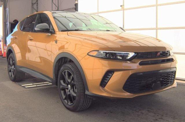 Photo of 2024 Acapulco Gold Dodge Hornet