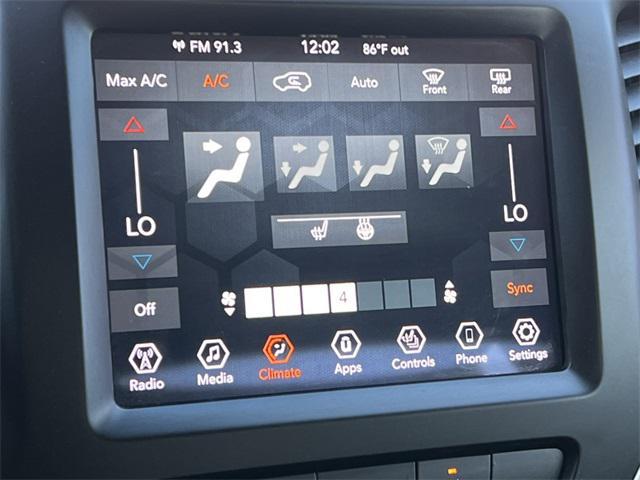 Photo of 2021 Olive Green Pearlcoat Jeep Cherokee