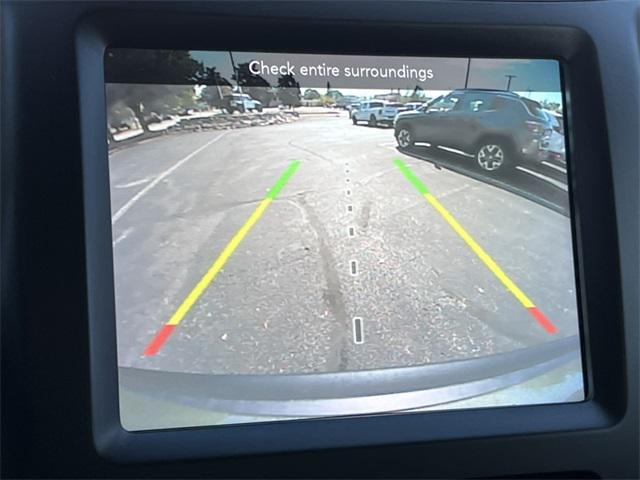 Photo of 2021 Olive Green Pearlcoat Jeep Cherokee