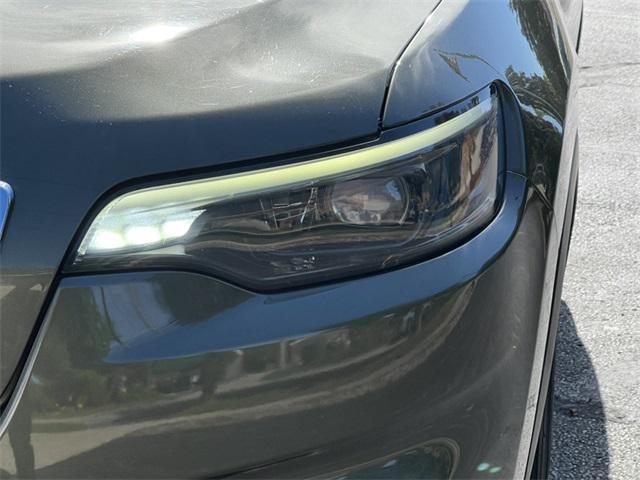 Photo of 2021 Olive Green Pearlcoat Jeep Cherokee