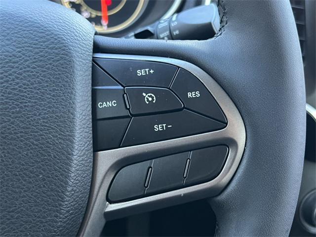 Photo of 2021 Olive Green Pearlcoat Jeep Cherokee
