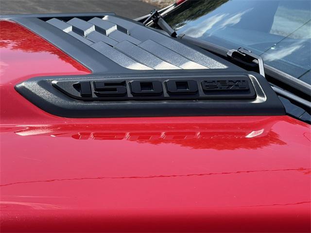 Photo of 2022 Red RAM 1500