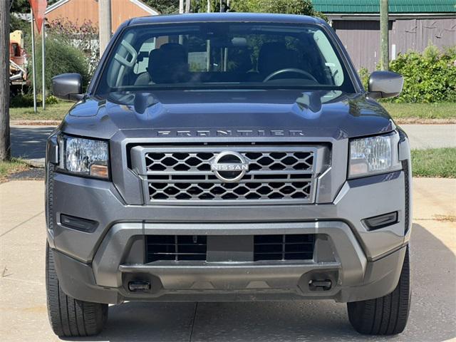 Photo of 2024 Gun Metallic Nissan Frontier