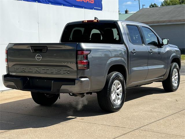 Photo of 2024 Gun Metallic Nissan Frontier