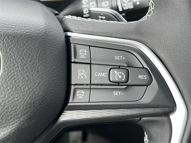 Photo of 2025 Baltic Gray Metallic Clearcoat Jeep Grand Cherokee