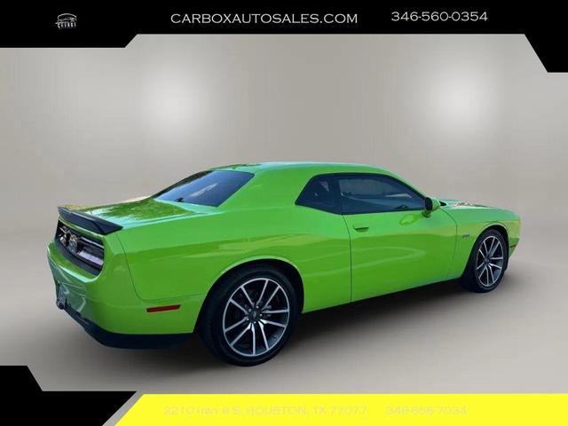 Photo of 2023 Sublime Metallic Clearcoat Dodge Challenger