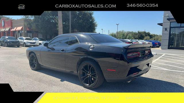 Photo of 2018 Pitch Black Clearcoat Dodge Challenger