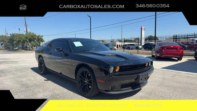 Photo of 2018 Pitch Black Clearcoat Dodge Challenger