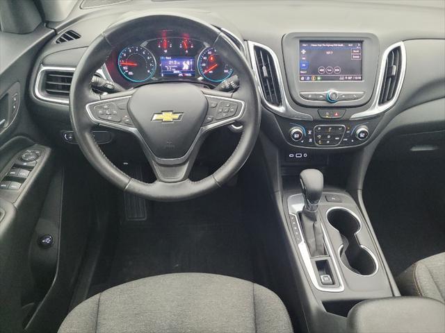 Photo of 2022 Mosaic Black Metallic Chevrolet Equinox