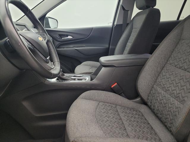 Photo of 2022 Mosaic Black Metallic Chevrolet Equinox