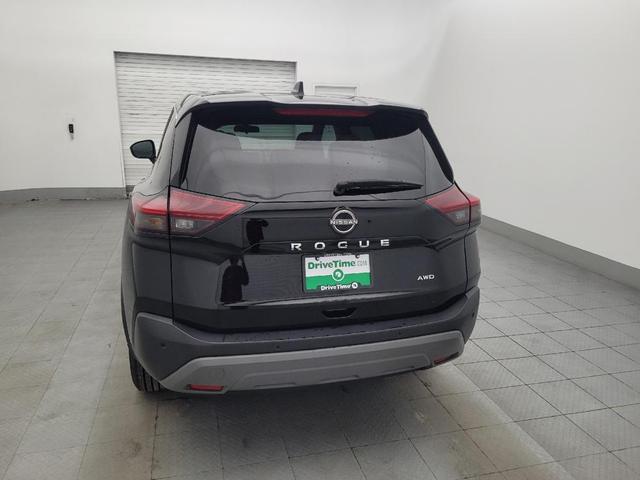 Photo of 2023 Super Black Nissan Rogue