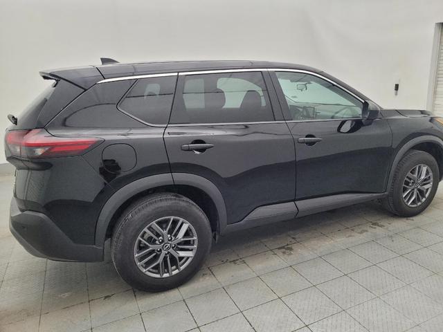 Photo of 2023 Super Black Nissan Rogue