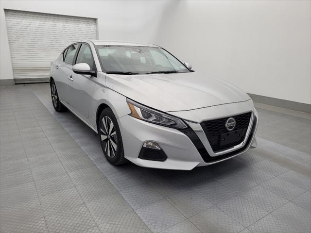 Photo of 2022 Brilliant Silver Metallic Nissan Altima