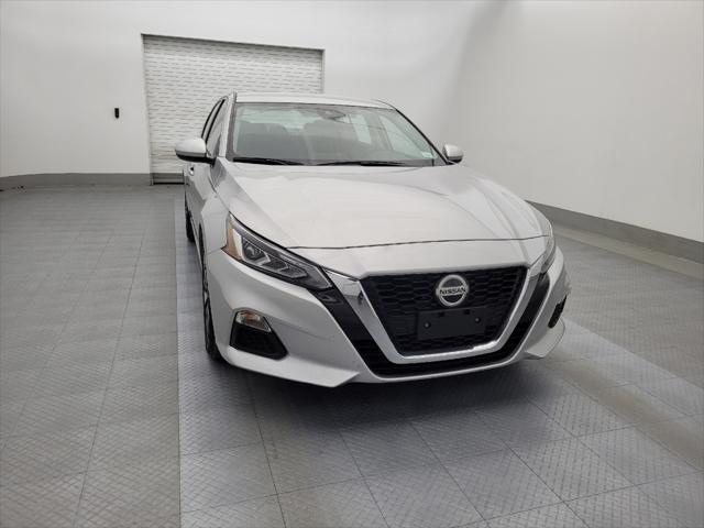 Photo of 2022 Brilliant Silver Metallic Nissan Altima