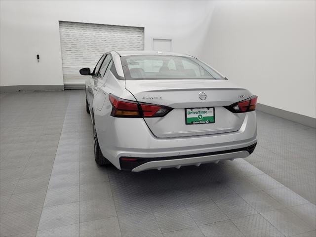 Photo of 2022 Brilliant Silver Metallic Nissan Altima
