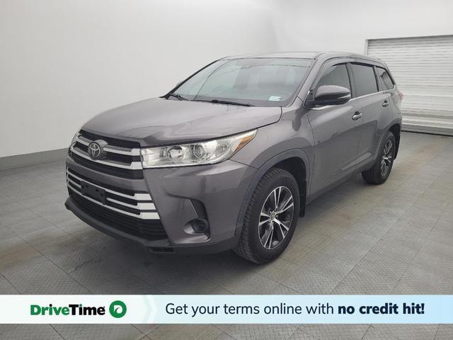 Photo of 2019 Predawn Gray Mica Toyota Highlander