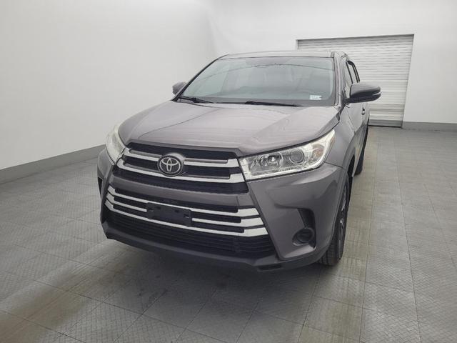 Photo of 2019 Predawn Gray Mica Toyota Highlander