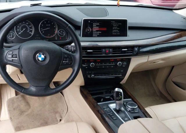 Photo of 2014 White BMW X5