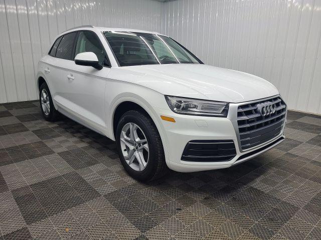 Photo of 2018 Ibis White Audi Q5
