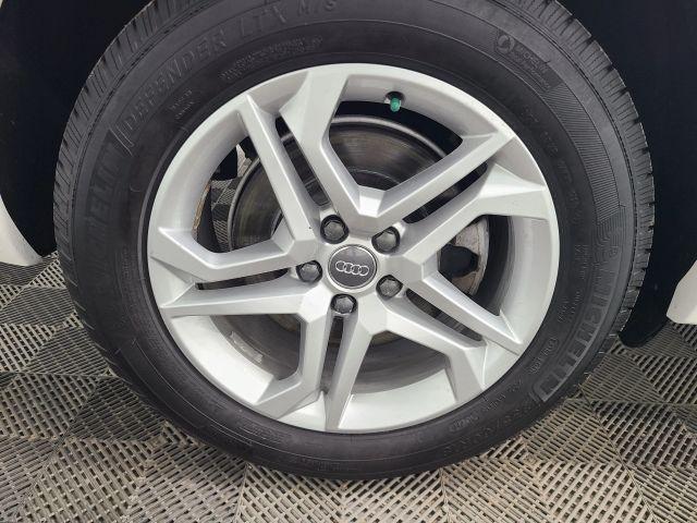 Photo of 2018 Ibis White Audi Q5