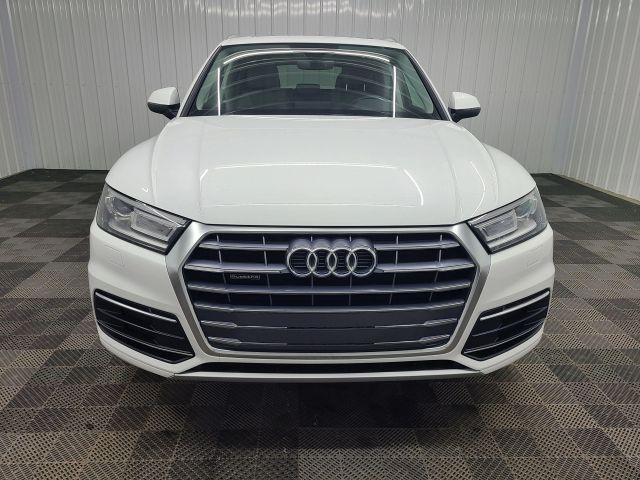 Photo of 2018 Ibis White Audi Q5