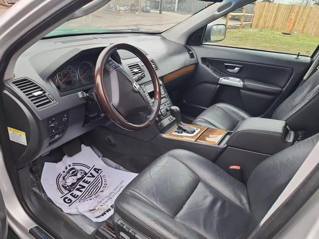 Photo of 2005 Gray Volvo XC90