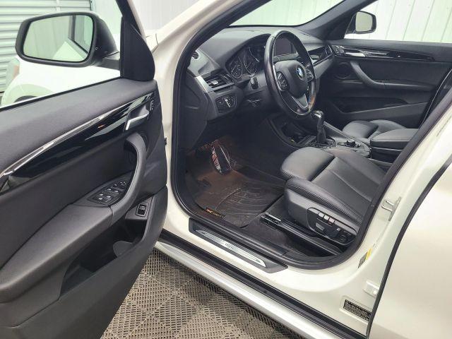 Photo of 2018 White BMW X1