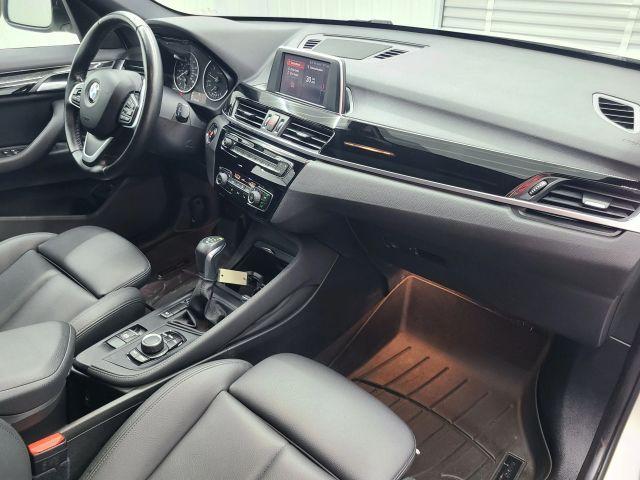 Photo of 2018 White BMW X1