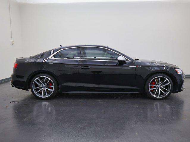 Photo of 2018 Black Metallic Audi S5