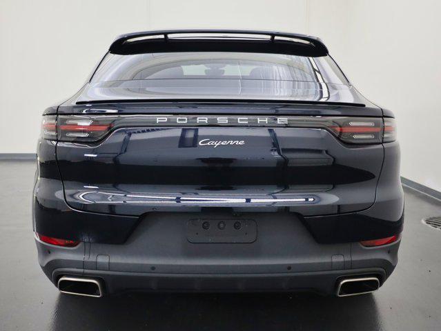 Photo of 2022 Moonlight Blue Metallic Porsche Cayenne