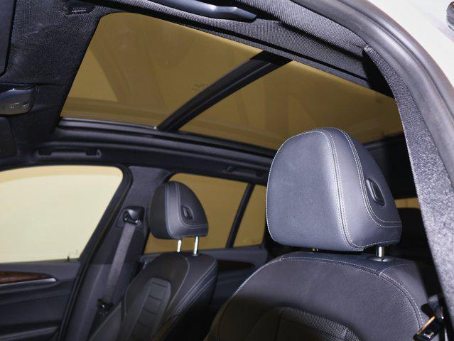 Photo of 2020 Alpine White BMW X3