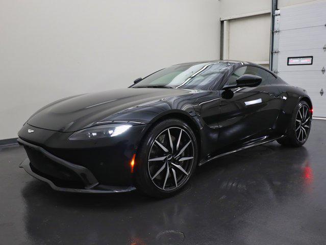 Photo of 2019 Black Aston Martin Vantage