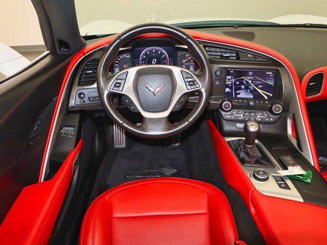 Photo of 2014 Arctic White Chevrolet Corvette Stingray