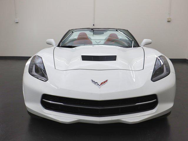 Photo of 2014 Arctic White Chevrolet Corvette Stingray