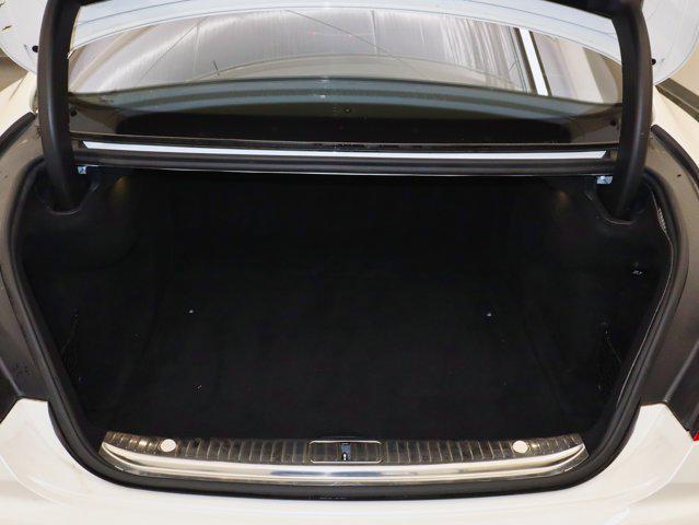 Photo of 2015 designo Diamond White Mercedes-Benz S-Class