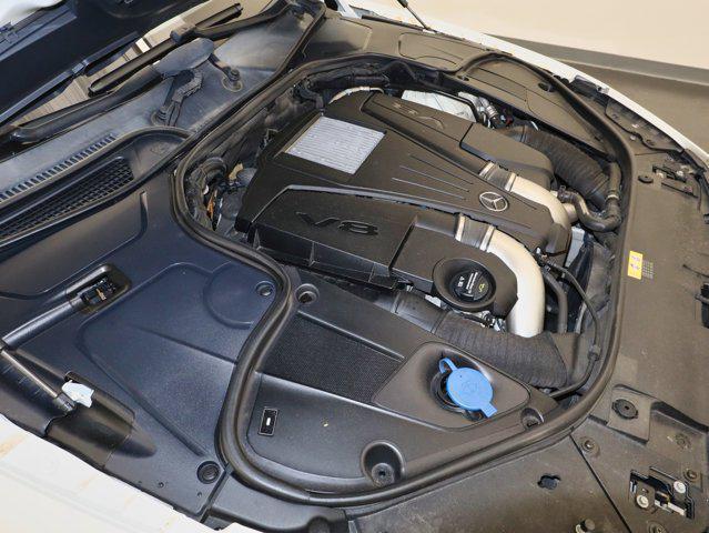 Photo of 2015 designo Diamond White Mercedes-Benz S-Class