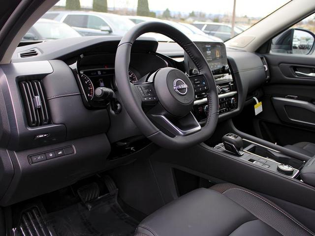 Photo of 2025 Black Nissan Pathfinder